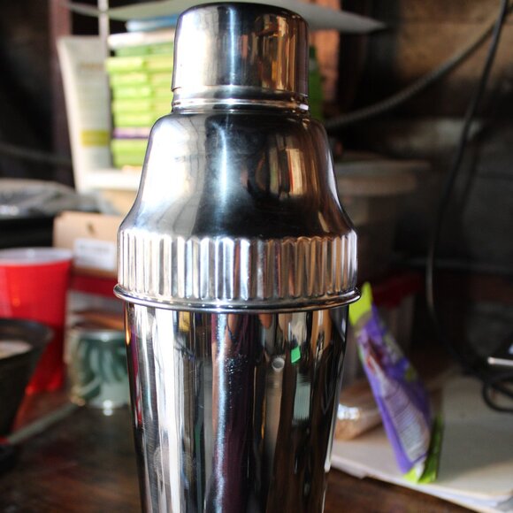 Cocktail Shaker - Picture 1 of 1
